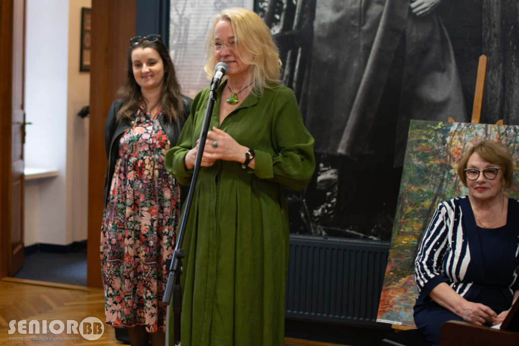 Sztalugowe opowieści - wystawa sekcji malarskiej UTW