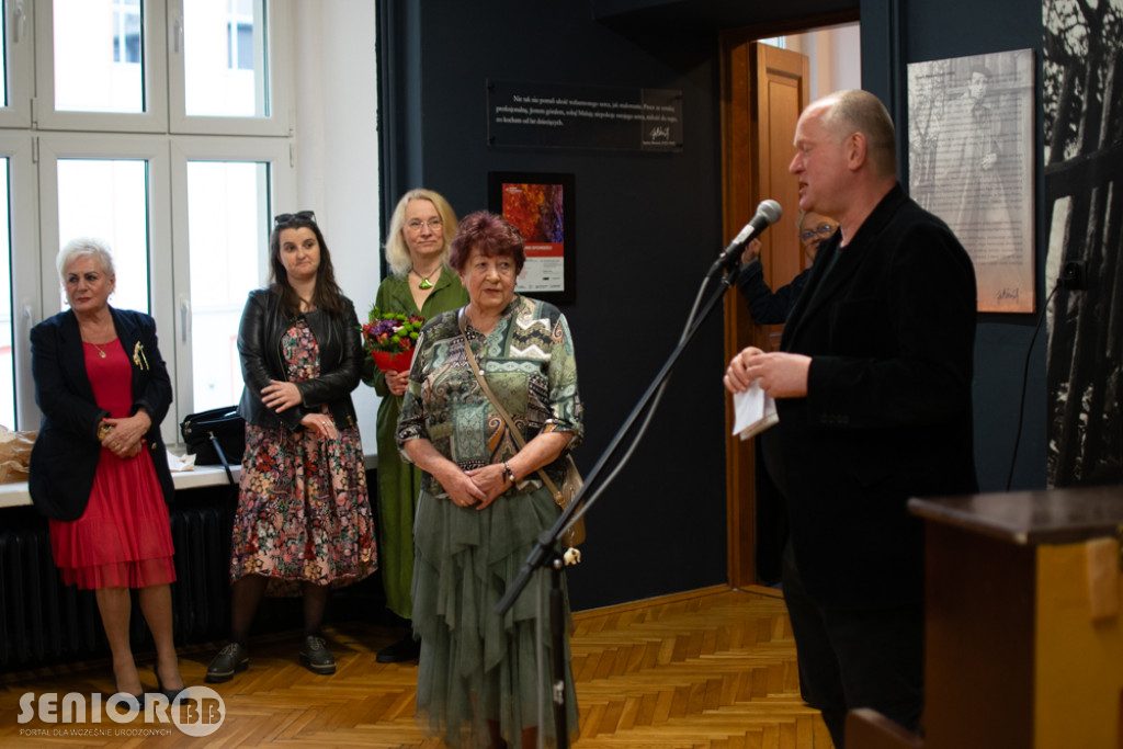 Sztalugowe opowieści - wystawa sekcji malarskiej UTW