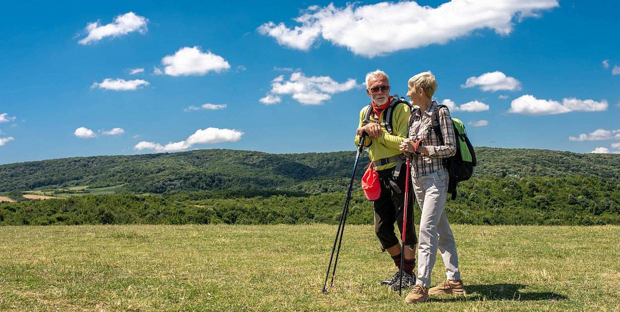 Spacery nordic walking przedłużone na sezon jesienny!