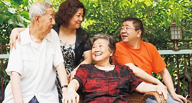 Chińscy Seniorzy: aktywność, szacunek i wyzwania systemu opieki-37