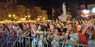 JEDNO MIASTO - CZTERY SCENY - znamy program letnich koncertów w Bielsku-Białej-1354