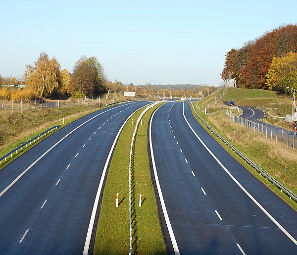 To może uderzyć w portfele urlopowiczów. Ważna decyzja rządu-3880