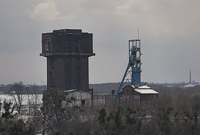 Pięcioletnie urlopy i nawet 170 tys. zł odprawy. Zmiany dla dużej grupy-4327