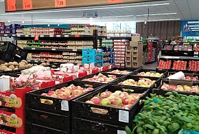 Do której zrobisz zakupy w Sylwestra? Znane sieci podały godziny-4874