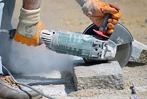 Weszły nowe przepisy. ZUS przyjmuje setki tysięcy wniosków-4934