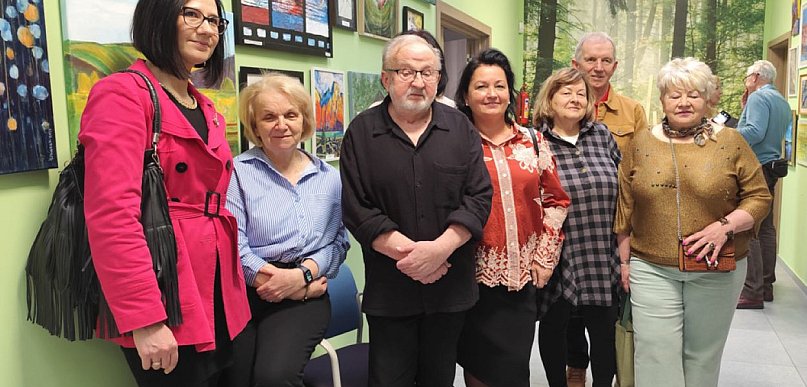 Bez jury, bez nagród – za to z emocjami. Seniorzy stworzyli niezwykłą wystawę